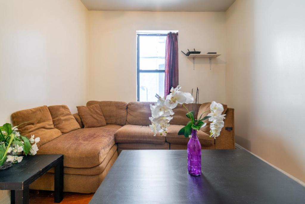 Eastern Parkway Guest House นิวยอร์ก ภายนอก รูปภาพ